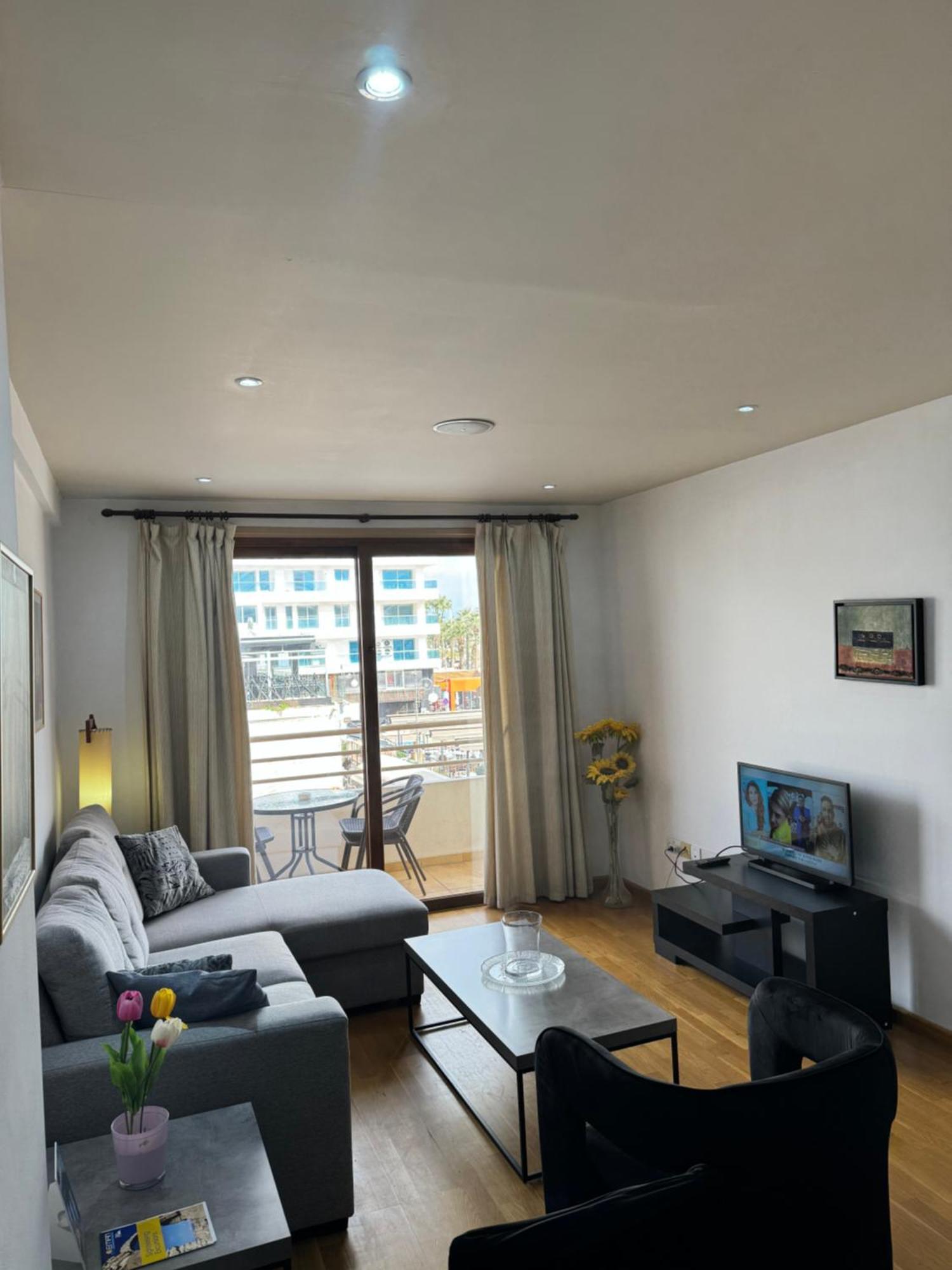 Ithaki Phinikoudes Apartment No. 105 Larnaca Bagian luar foto